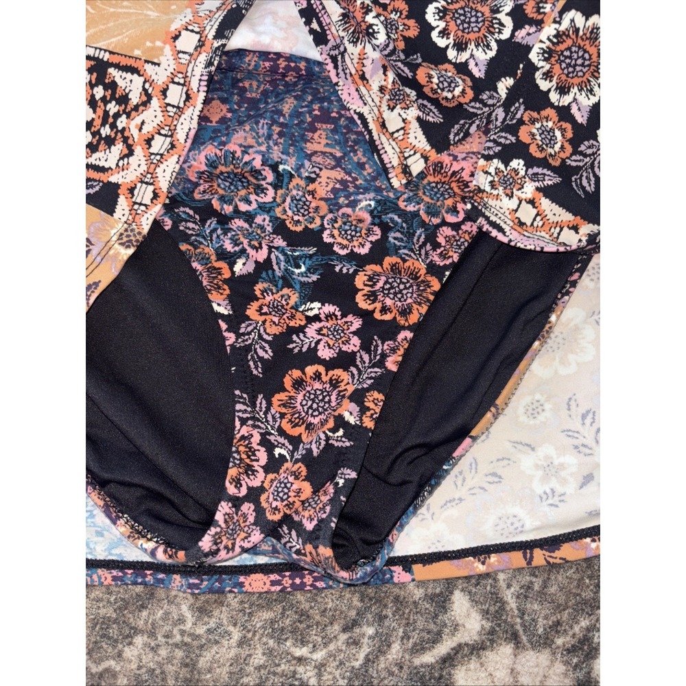 Garnet Hill Swimsuit Tankini Two Piece Swim Women's size 12 Skirt Modest - Picture 8 of 11